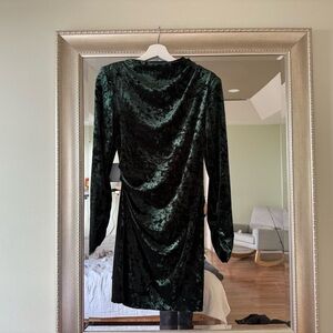 Zara Dark Green Velvet Long Sleeve Dress